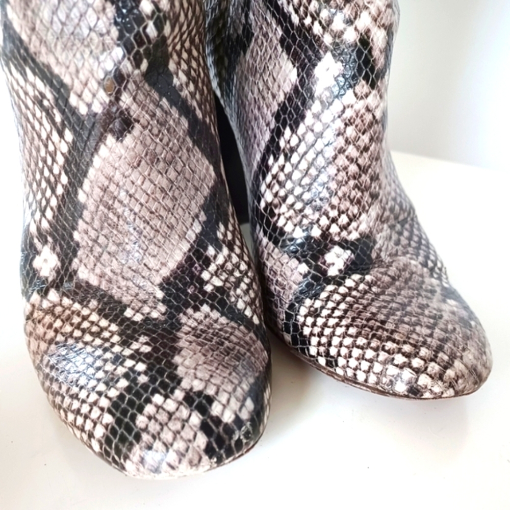 Tory burch snakeskin heeled ankle boots - Picture 5 of 8
